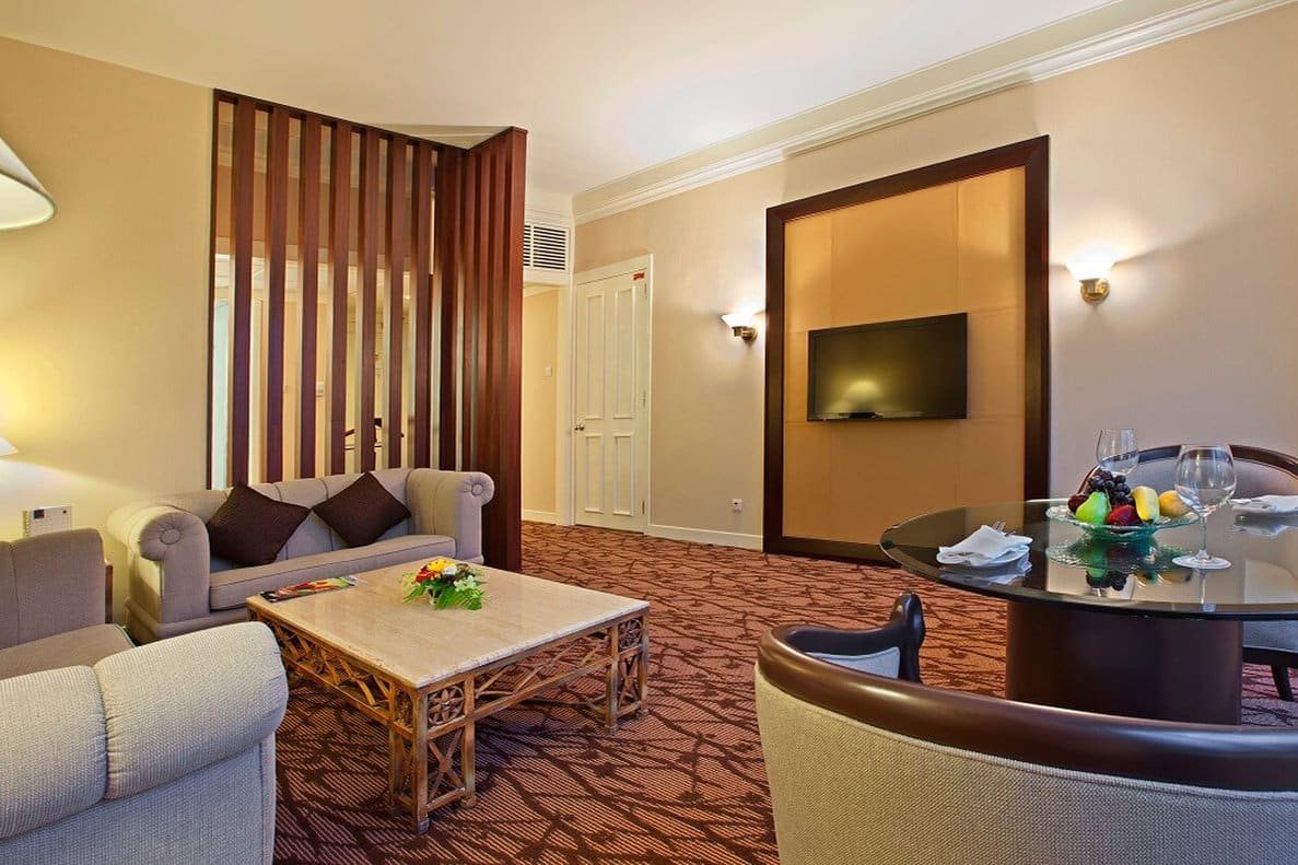 ISTANA HOTEL KUALA LUMPUR